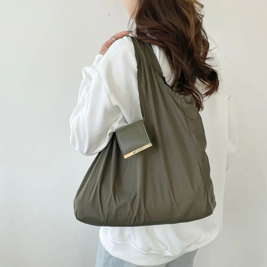 The Lunora Pocket